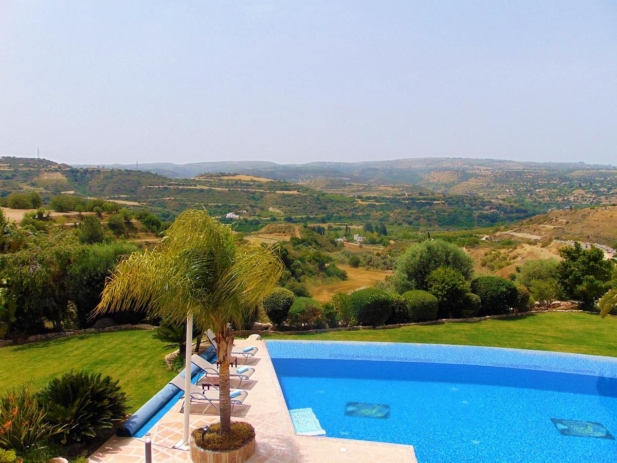 Golden Valley Villa Skoulli ภายนอก รูปภาพ