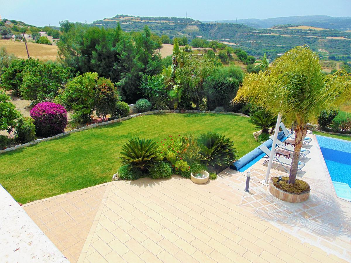 Golden Valley Villa Skoulli ภายนอก รูปภาพ