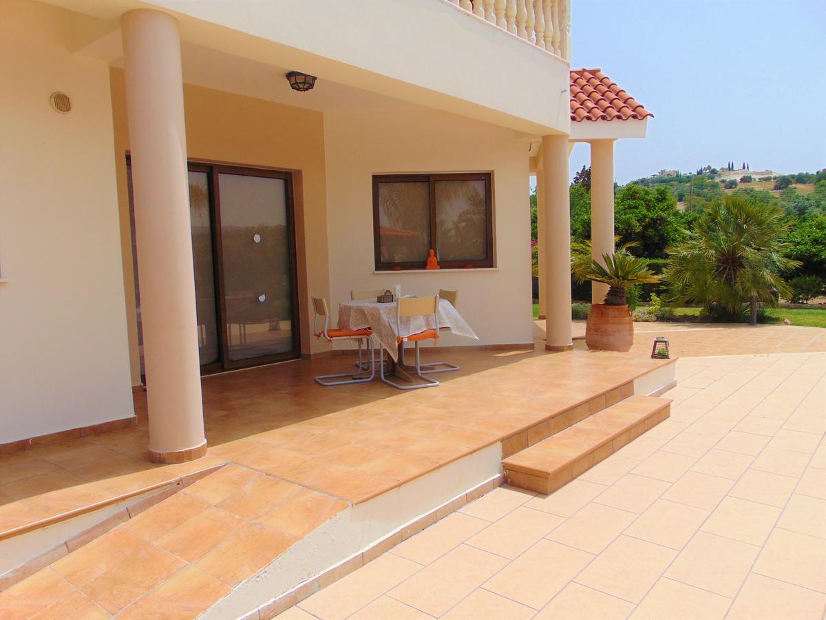 Golden Valley Villa Skoulli ภายนอก รูปภาพ