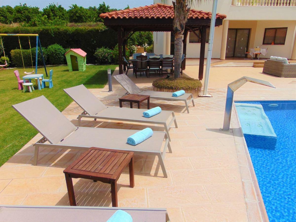 Golden Valley Villa Skoulli ภายนอก รูปภาพ
